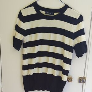 Zara Women's Striped Crewneck Sweater in Black and Cream -  Size Medium